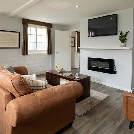 The Stable Suite At York Racecourse Eksteriør bilde